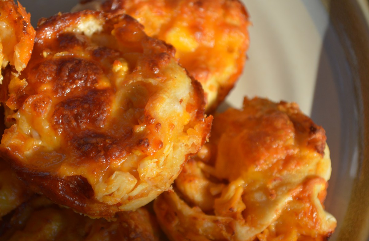 buffalo chicken cupcakes
